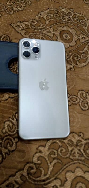 I phone 11 pro 256gb whatsapp no 03076909263 2