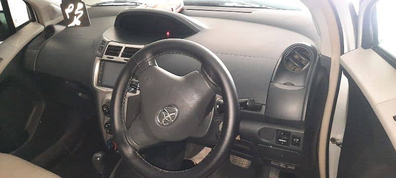 Toyota Vitz 2008 1