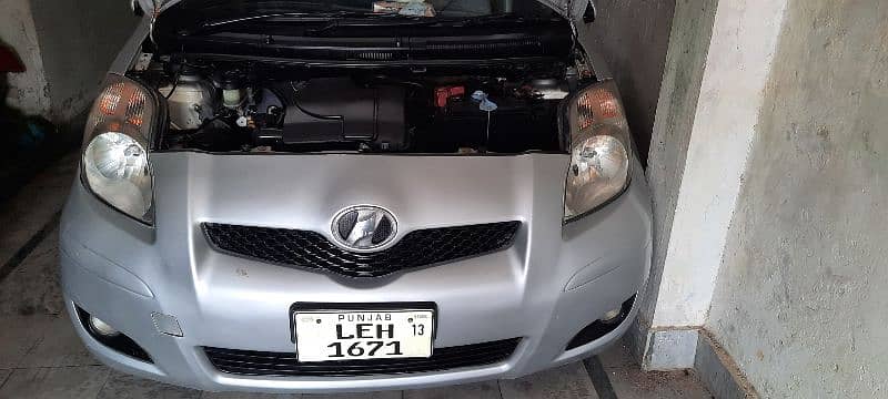 Toyota Vitz 2008 4