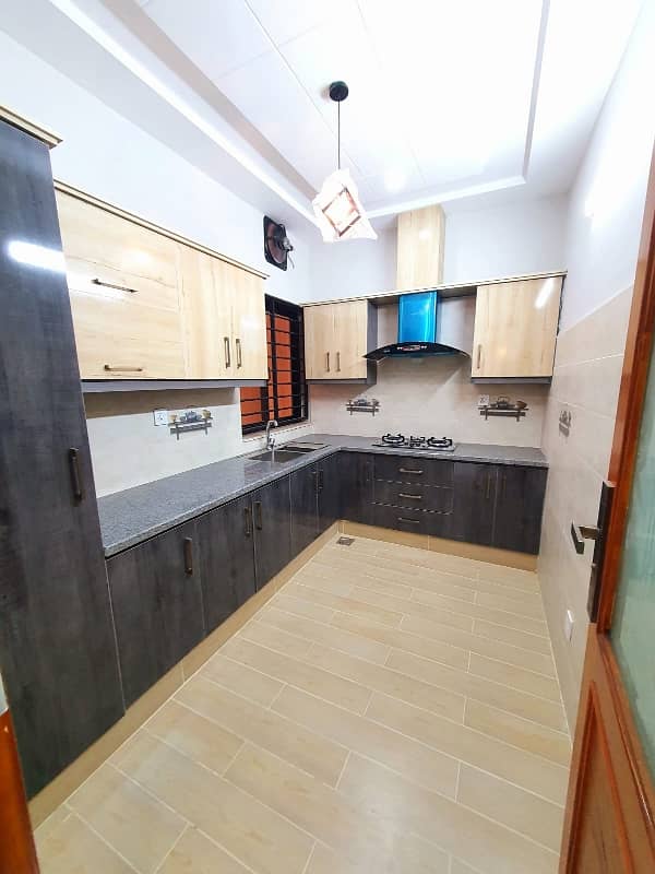 4 Marlas New Tile Flooring House Available For Rent G-13/1 1