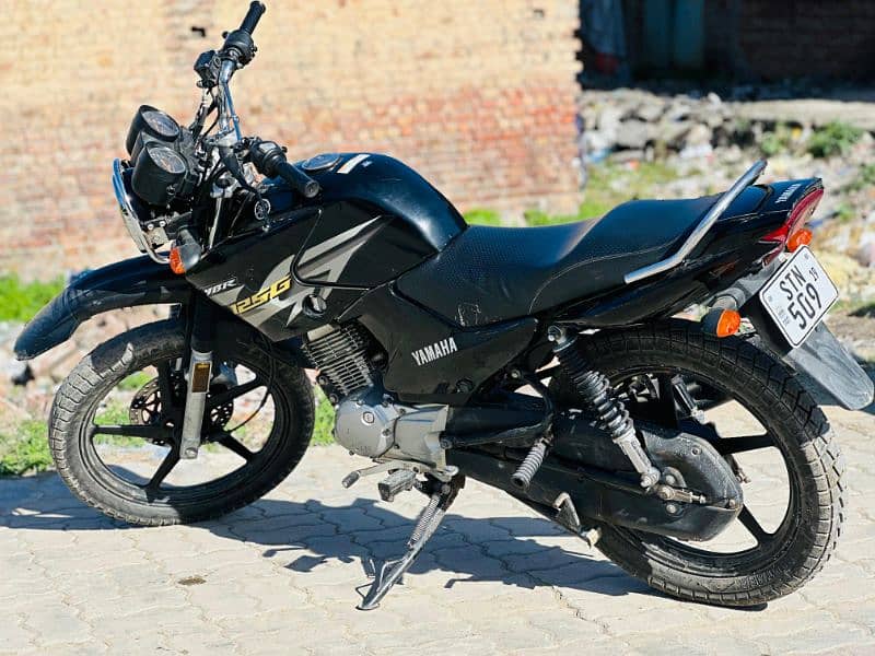 Yamaha YBR 125g 2