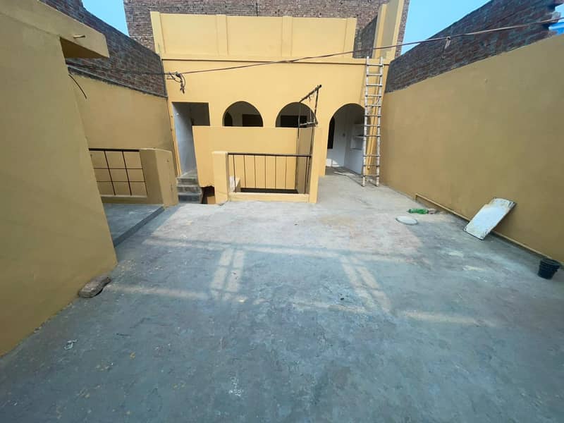 4.15 Marla Houses for Buy in Madina Colony, Lahore 3