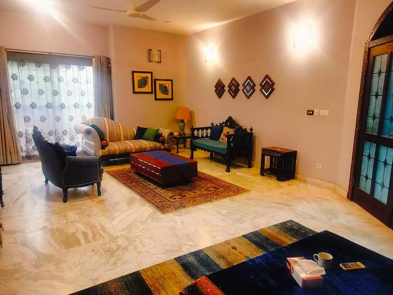 DHA Phase 6 Fully Furnished Artists House Ideal For Weedings 4