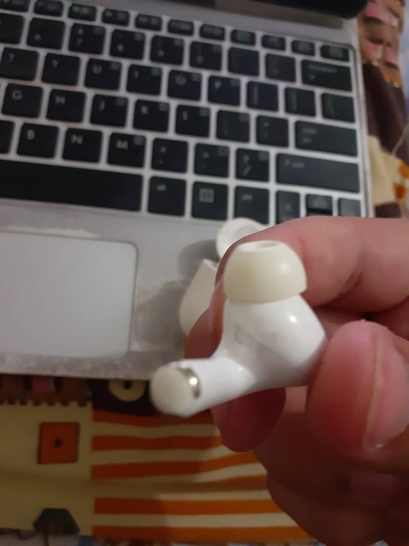 Airpods pro 2 orignal 1