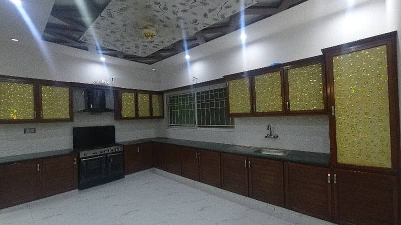 House Of 4 Kanal Is Available For Rent In DHA Phase 8 - Ex Park View 12