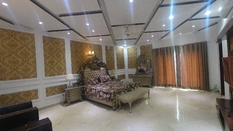 House Of 4 Kanal Is Available For Rent In DHA Phase 8 - Ex Park View 29