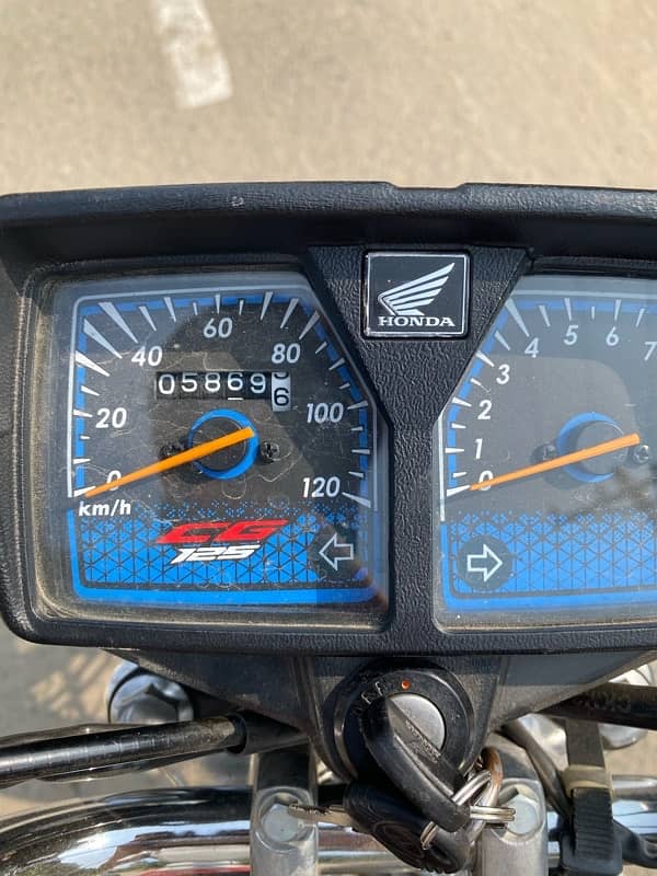 Honda 125 new condition 6