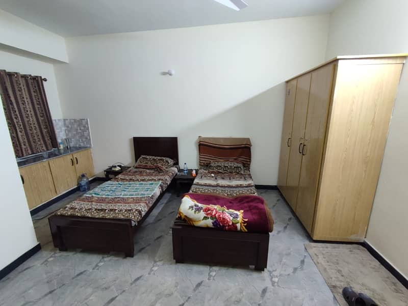 Hostel Room For Rent Near GT Road 5