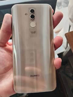 Huawei mate 20 lite 6GB RAM 128GB ROM 10 by 9 condition