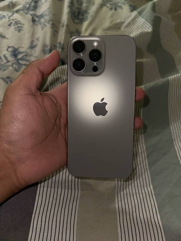 iPhone 16 Pro Max JV | 256GB | 100% 0