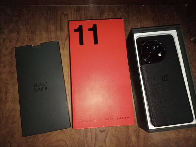 OnePlus 11 Urgent sale With box and Charger Non PTA 3