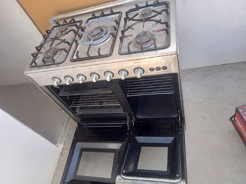 cooking stove with oven 3