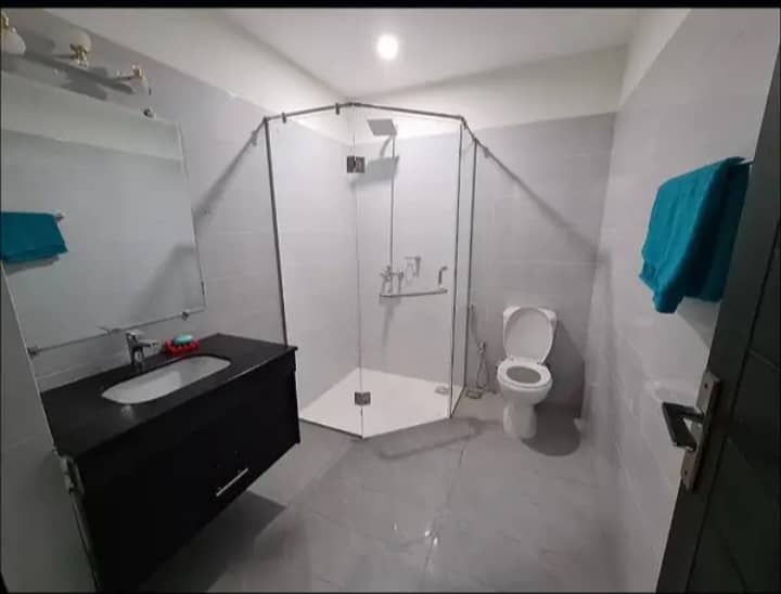 2 bedroom flat for rent in daily basis on Bahria town Lahore 8