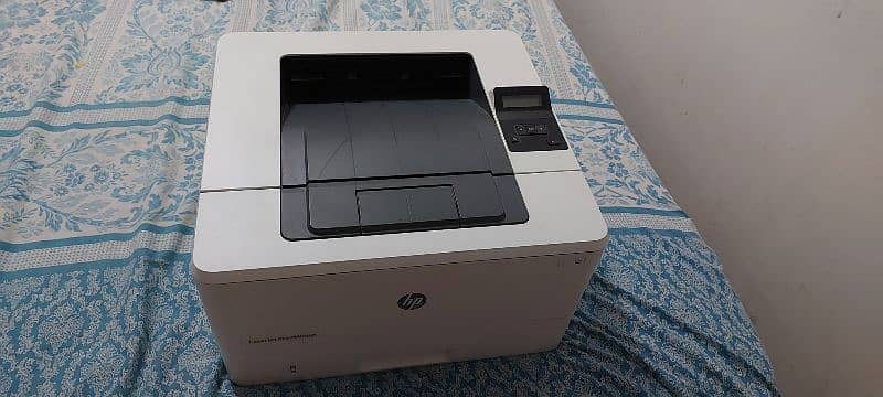 HP Laser Jet Pro M404dn 0