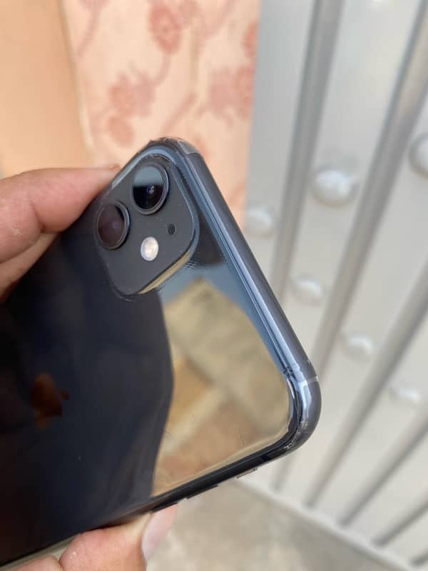 Iphone 11 64GB non PTA JV 5