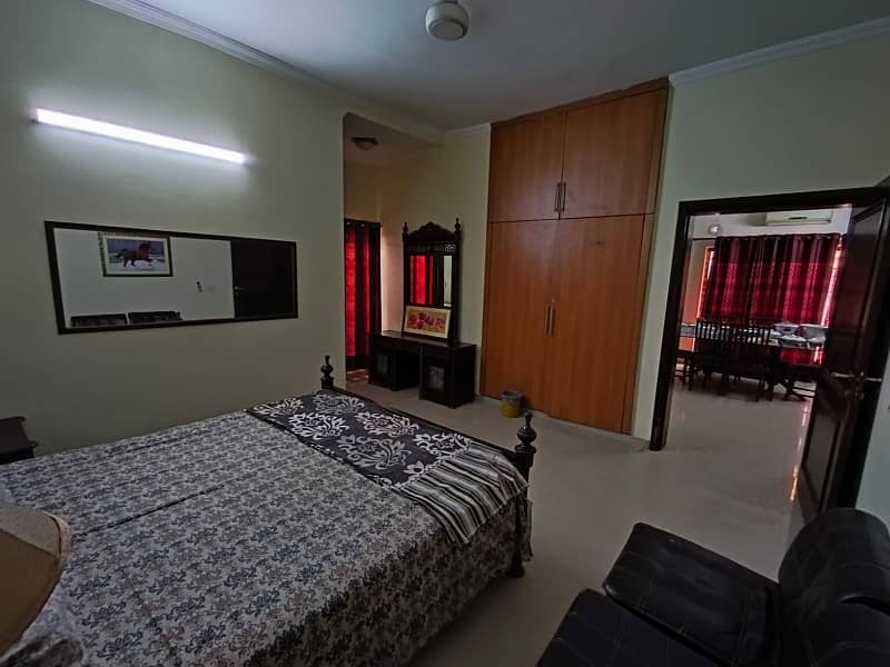 DHA FURNISHED GUEST House short and long term it's per Day rent 3