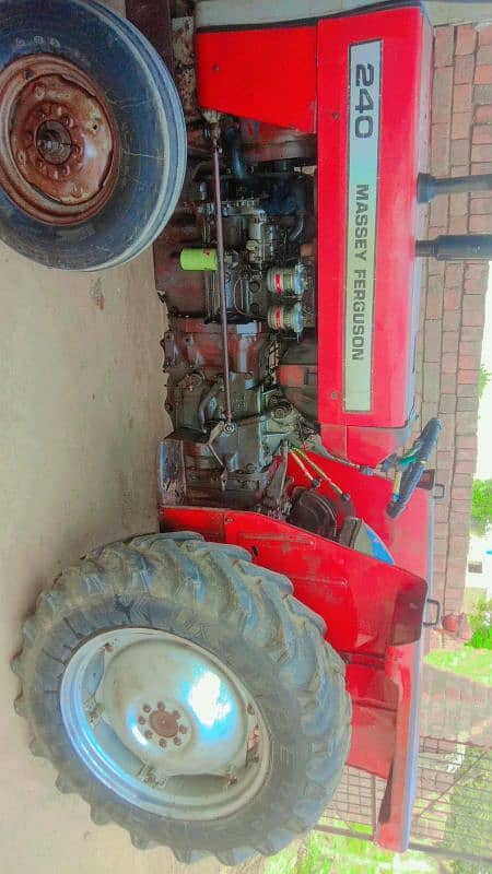 Massey 240 2