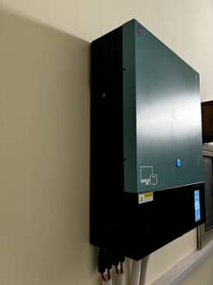 Tesla hybrid inverter 8KW HLE