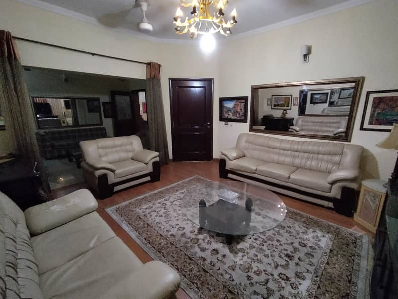 DHA Cozy Furnished Home - Short Stay 19