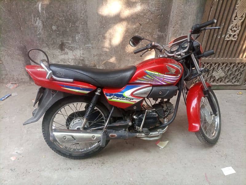 Honda 100 2018 B 0