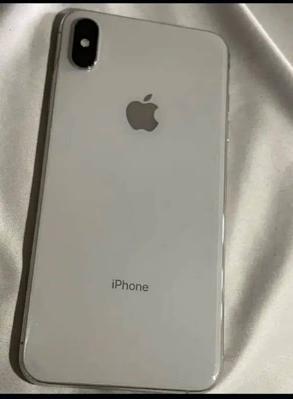 iphone xs(64gb) icloud lock Battery Dead Penal Cheng 0