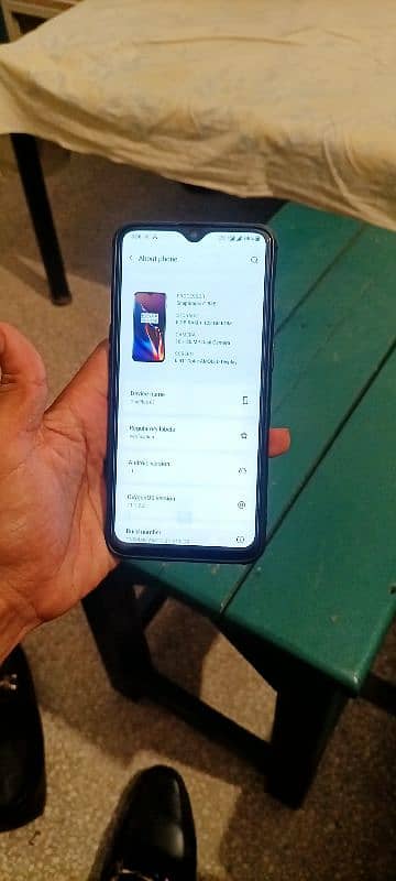 OnePlus 8 GB 128 4