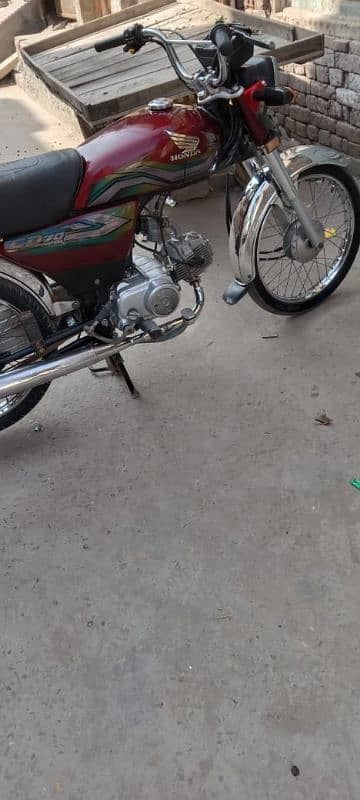 Honda 70 22/23 number lga ha documents clear number 23 me lga hai 6