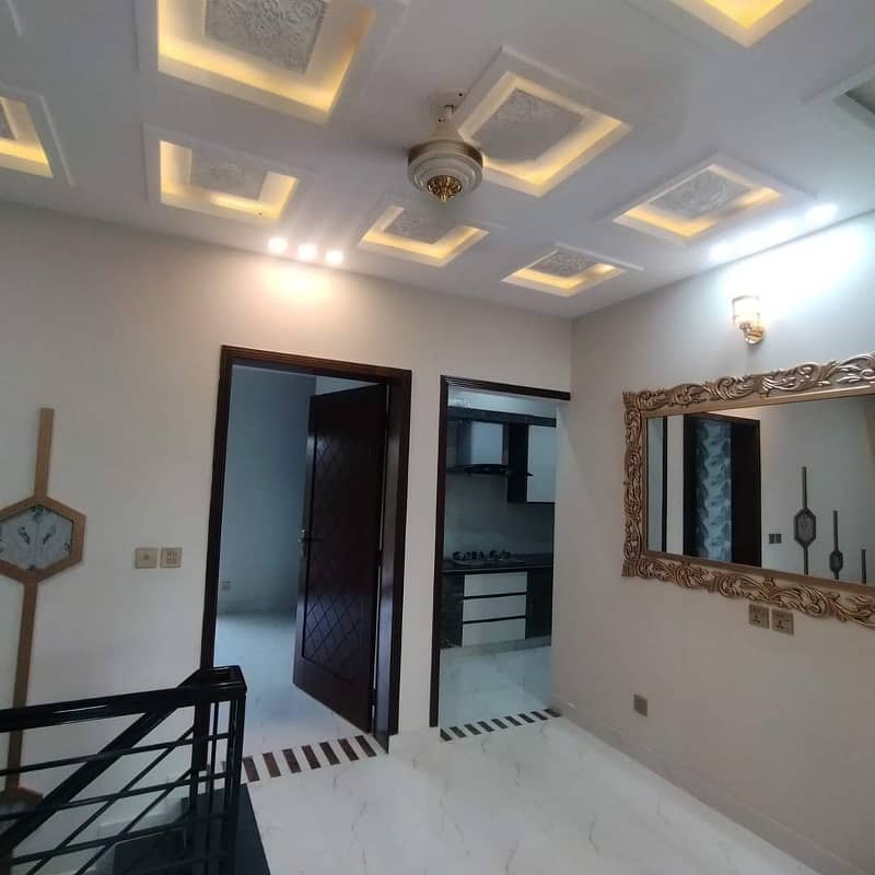 5Marla House Available For Rent in AA Block Bahria Town Lahore 1