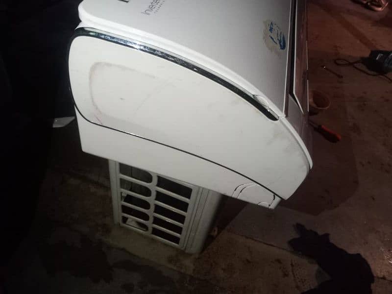 PEL ac inverter heat&colol 95000 price 17