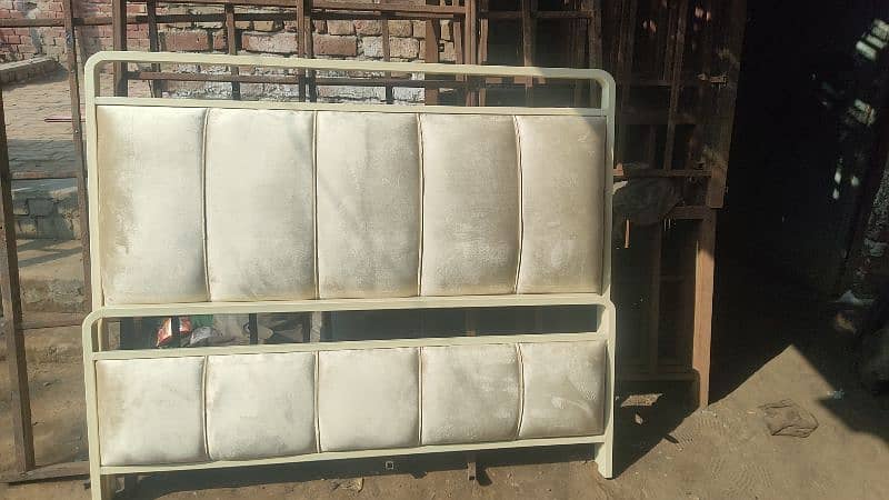 bed, furniture, iron bed, siders, dressing 8