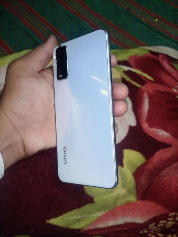 vivo y20 4/64gb 4