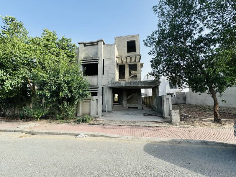 Grey Structure 10 Marla House With Basement Available For Sale In Tulip Block Bahria Town Lahore 13