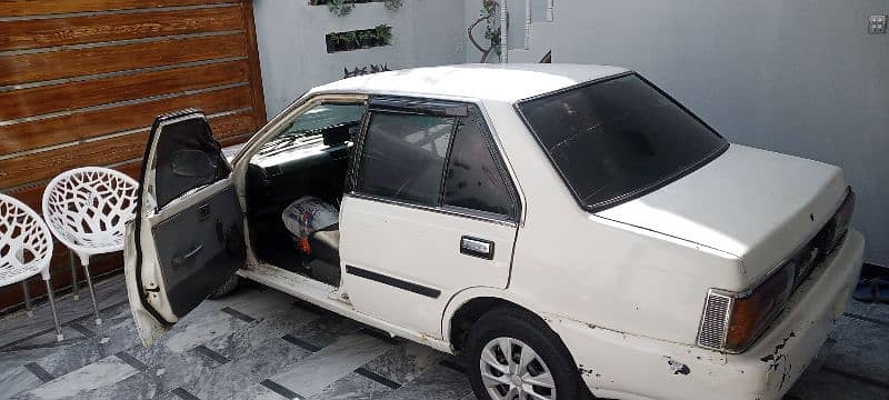 Nissan Sunny 1985 17