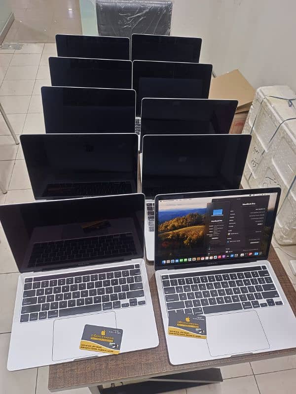 TODAY'S OFFER 14 UNITS MACBOOK PRO 2020 13 TOUCHBAR I5 Q-C 16GB 512GB 0