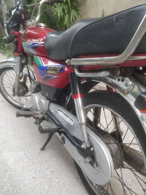 honda cd 70 very good conditions 6