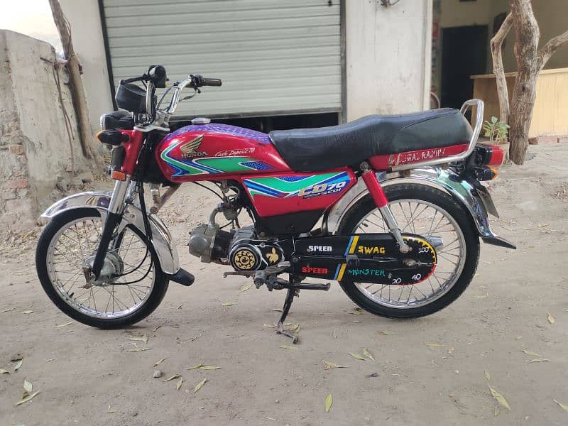 Honda 70 bike 0306 0445816 2