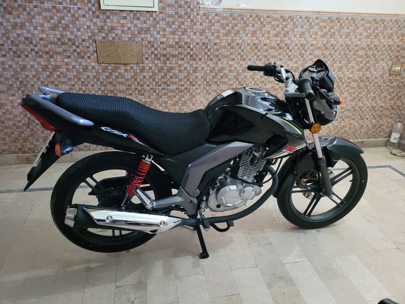 Suzuki GS-125 2023 14