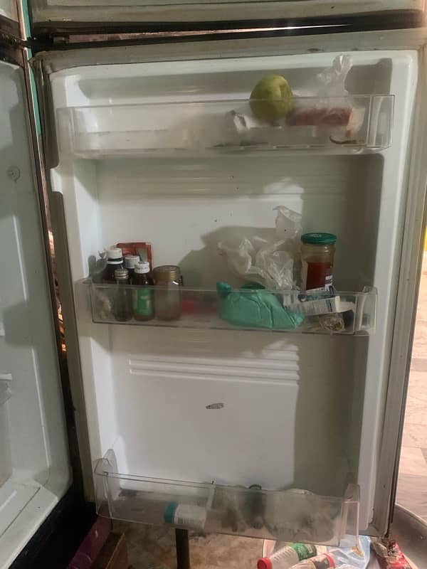 80,000 Pel Refrigerator Glass Dor Original Condition No Reapair 8