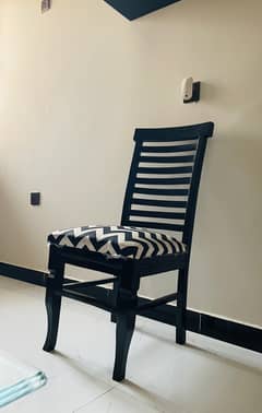 Dining Chairs (5pcs)