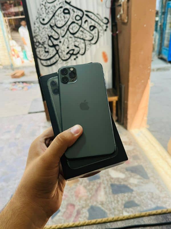 iphone 11 Pro Max 1