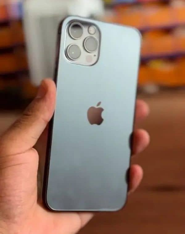 IPHONE 12 PRO 0