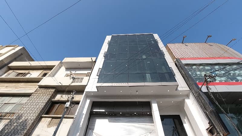 Prime Location 189 Square Yards Building For sale In Gulshan-e-Iqbal Town 0