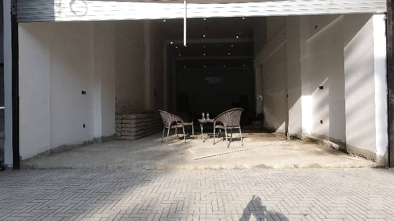 Prime Location 189 Square Yards Building For sale In Gulshan-e-Iqbal Town 3