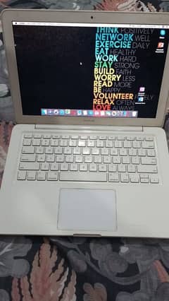 Apple MacBook