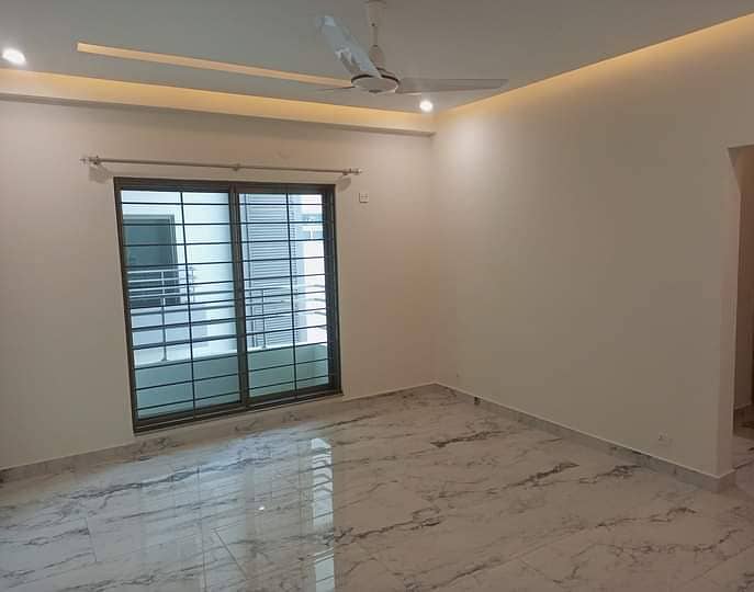 3 Bed Beautiful Apt Available for rent in Askari 11 Sec D Lahore 4