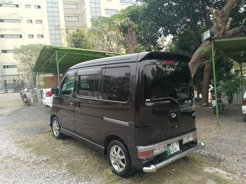 Daihatsu Atrai Wagon 2013 1