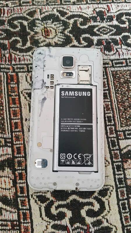 Samsung S5 (Official PTA Approved) 8