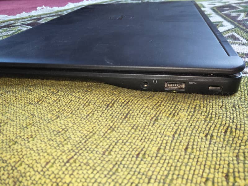 Dell Latitude E7450 Laptop –slim Excellent Condition 7