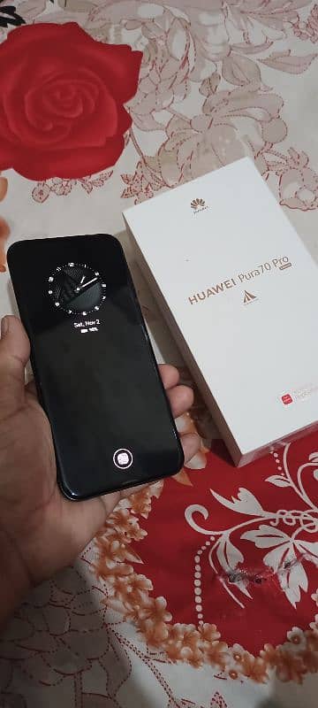 HUAWEI Pura 70 pro  12-512 new condition 2