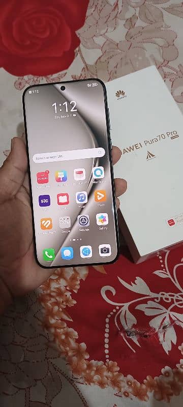 HUAWEI Pura 70 pro  12-512 new condition 7